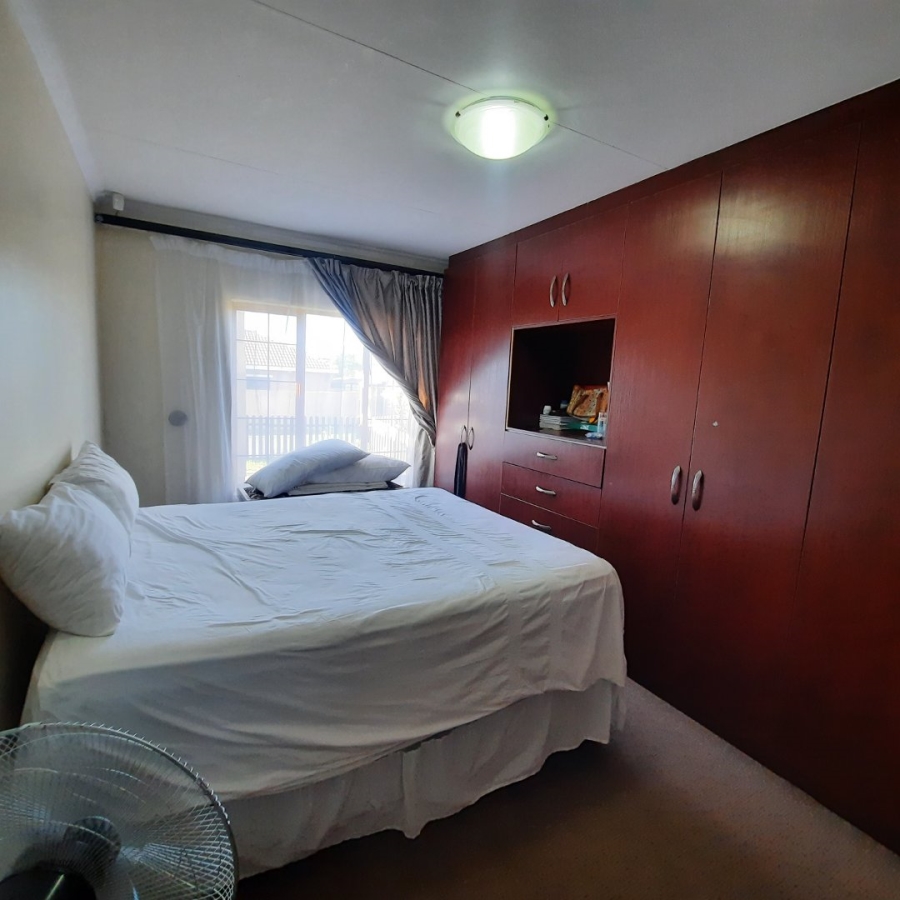 3 Bedroom Property for Sale in Hillside Free State